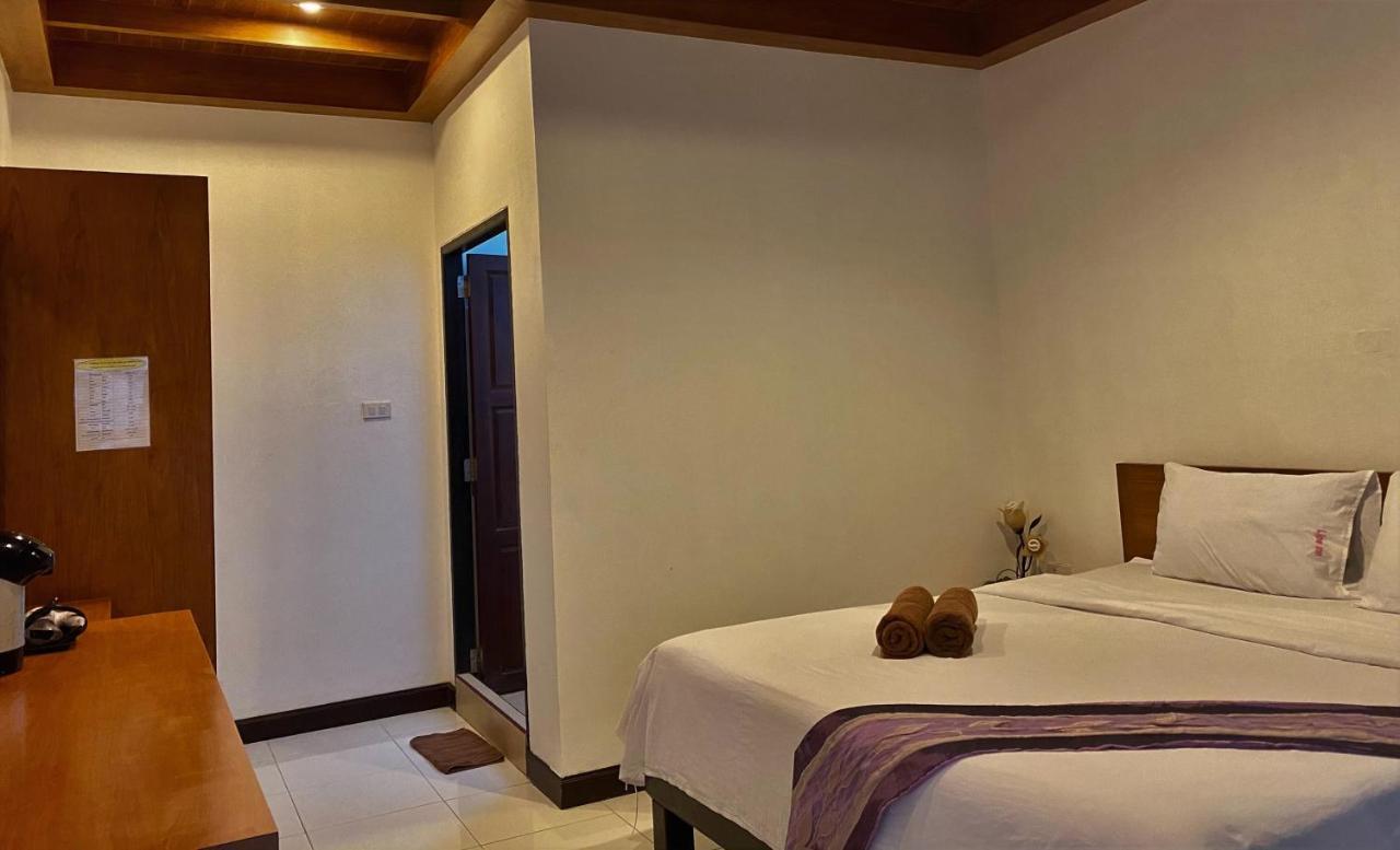 Lipe Inn Bagian luar foto