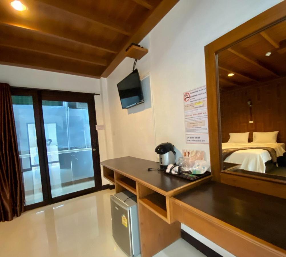 Lipe Inn Bagian luar foto